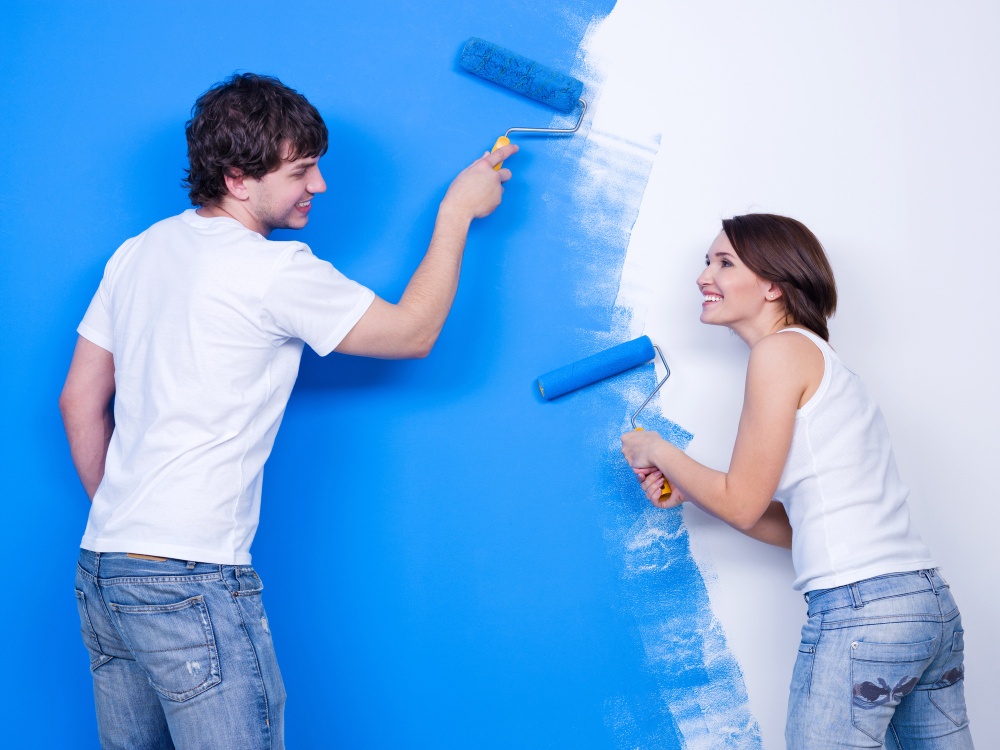 Is it possible to paint wallpaper?